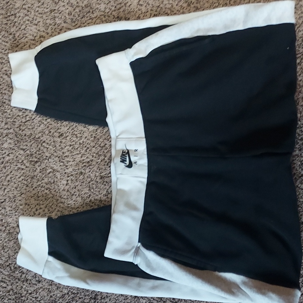 Nike joggers
